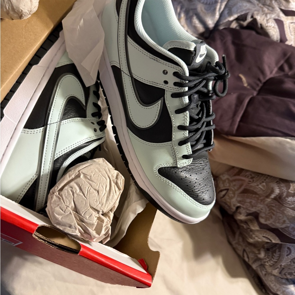 Nike Black and Light Green Sneakers